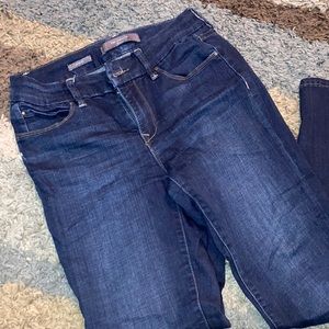 Limited Skinny Jeans